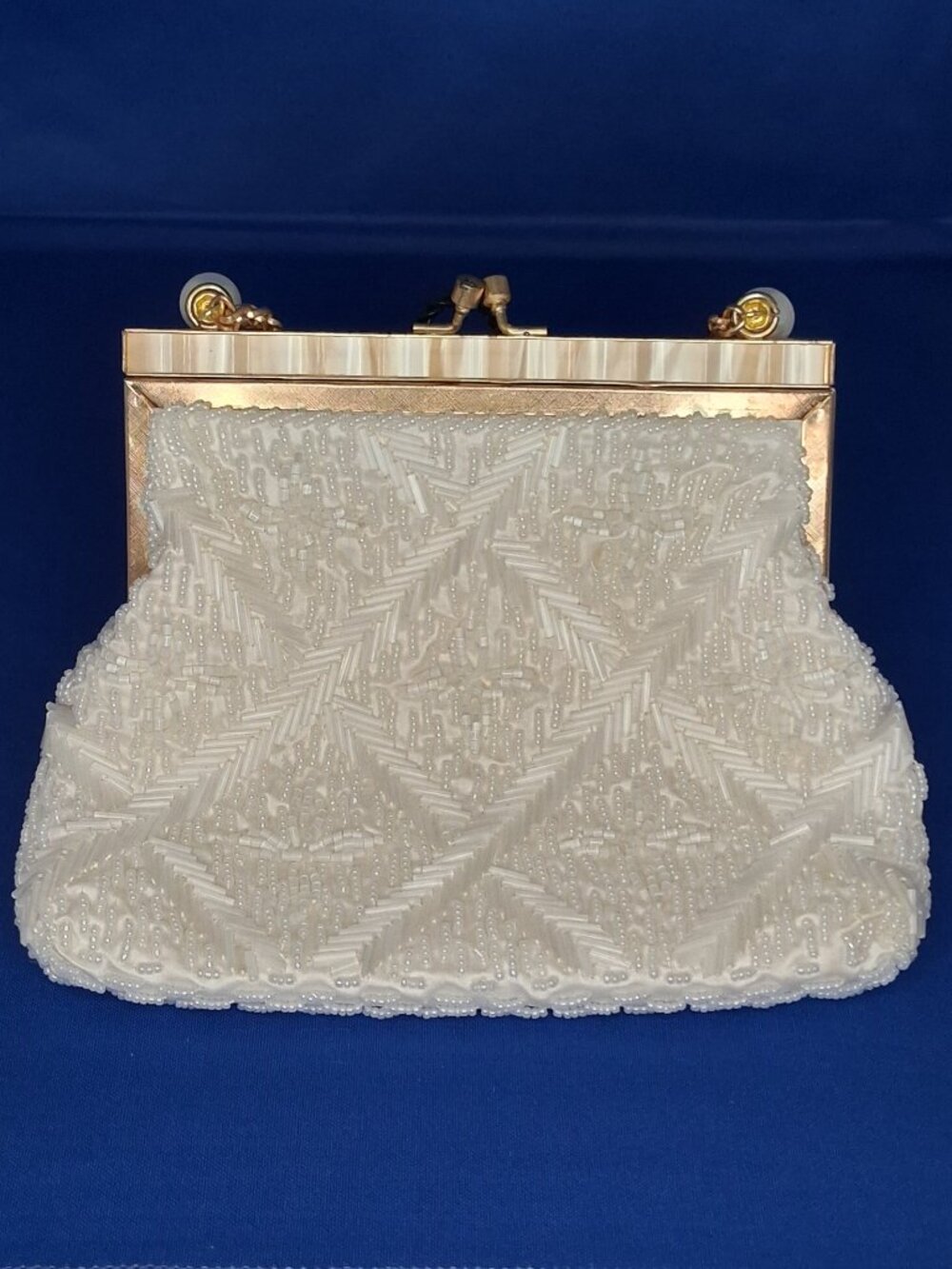 Vintage Sister Ernestine Beaded Evening Bag Pearl Accent Frame Clutch Hong Kong - Picture 3 of 10